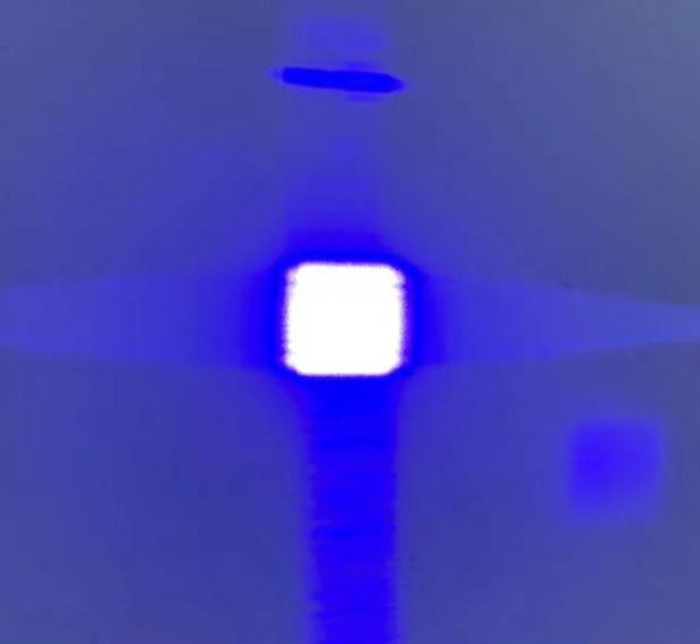 Nichia 日亜 450nm 5W 青い スクエアスポット レーザーダイオード NUBM0E TO-18 Φ5.6mm パッケージ